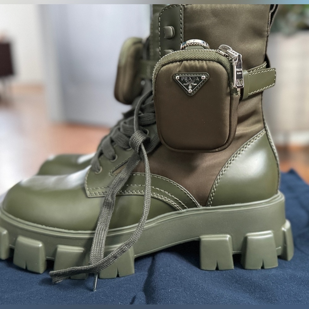 Monolith leather and Re-Nylon boots with pouch